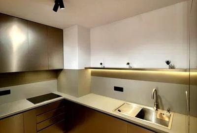 Apartament cu 2 camere semidecomandat, mobilat în Iris