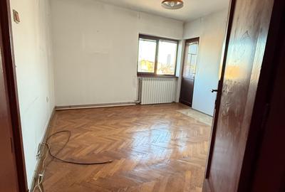 Apartament cu 3 camere semidecomandat în Calea Victoriei - 7