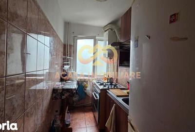Apartament cu 3 camere semidecomandat în Alexandru cel Bun - 6