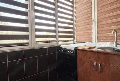 Apartament cu 3 camere decomandat în Decebal - 13