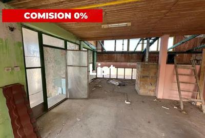 Apartament la casa, necesita compartimentare, terasa de 30 mp