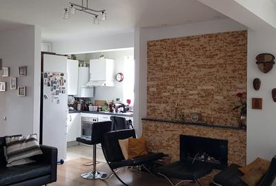 Apartament cu 3 camere decomandat, mobilat în Prelungirea Ghencea - 2