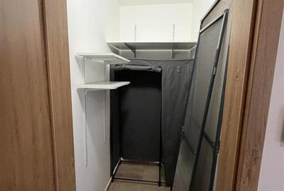 Apartament cu 2 camere decomandat, mobilat în Tractorul - 6