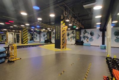 Spatiu 140 mp gata amenajat pentru sala de sport, Piata Victoriei - Buzesti - 3