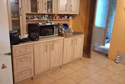 Casa de vanzare , 8 km de Pitesti - 6