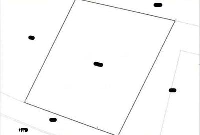 Teren de 215 mp, în Central - 3