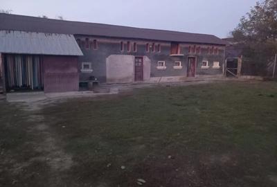 Casa de vanzare in satul Coste?ti Deal, comuna Produle?ti, jude?ul Dambovi?a - 5