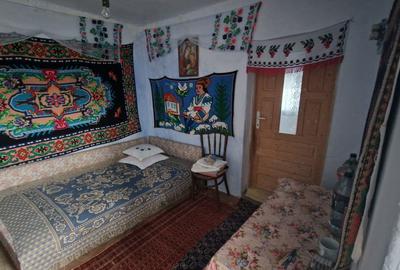 Casă cu 3 camere cu Teren 2185 Mp în Stoicănești - 2