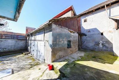 Casă cu 4 camere cu Canalizare în Central - 15