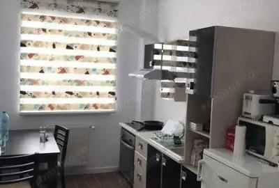 Apartament cu 2 camere decomandat în Circumvalațiunii