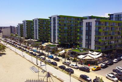 Apartament cu 2 camere semidecomandat, mobilat în Central