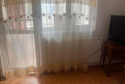 Apartament cu 3 camere, mobilat în Central - 9