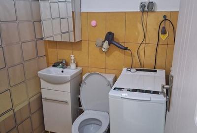 Garsonieră decomandată în Petros - 5