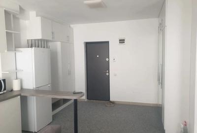 Inchiriez apartament - 2