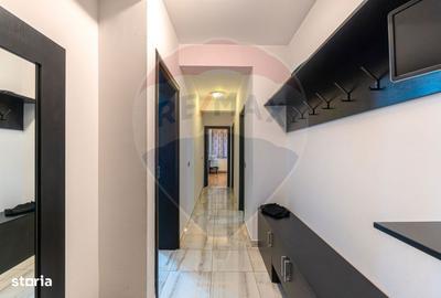 Apartament cu 3 camere decomandat în IAR - 19