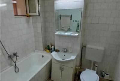 Apartament cu 3 camere decomandat în Circumvalațiunii - 4