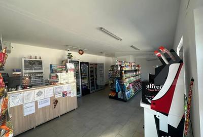 Spațiu comercial, de 60 mp, în Central - 4