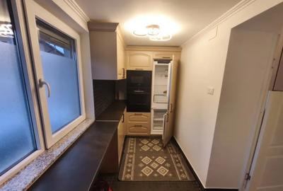 Apartament cu 2 camere decomandat în Central - 2