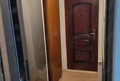 Garsonieră nedecomandată în Central - 1