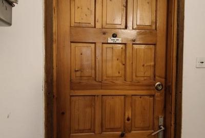 Apartament 3 camere situat in centrul orasului Targu Jiu, pe pietonala - 19