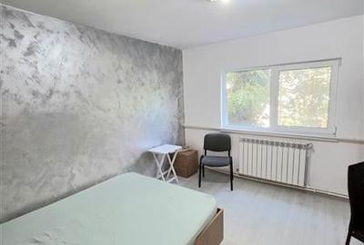 Apartament 3 Camere, Decomandat, Renovat, Navodari - 2