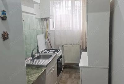 Apartament cu 2 camere semidecomandat în George Bacovia - 1