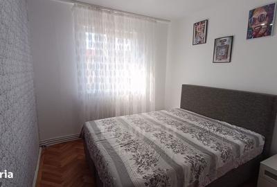 Apartament cu 3 camere semidecomandat în Central - 4