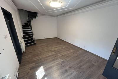 Casa caramida P+1, 5 camere, Delfinariu. - 1