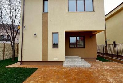 Casă cu 4 camere cu Teren 306 Mp în Central - 6