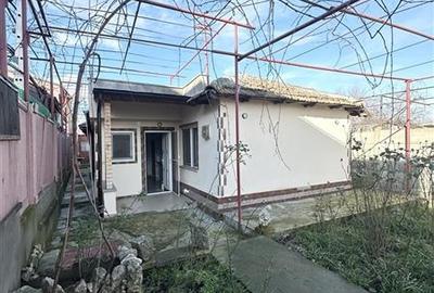 Casa cu Teren de 300 mp, zona Palas - comision 0 cumparator Casa cu Teren de 300 mp, zona Palas - comision 0 cumparator - 8