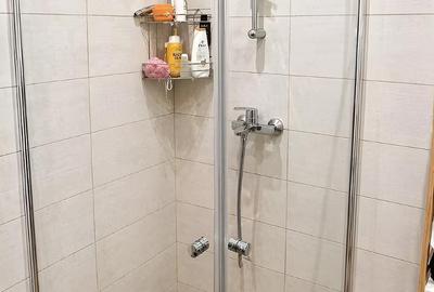 Garsonieră decomandată în Brâncoveanu