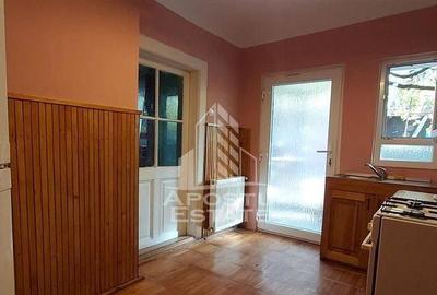 Apartament 1 camera la curte comuna - 4