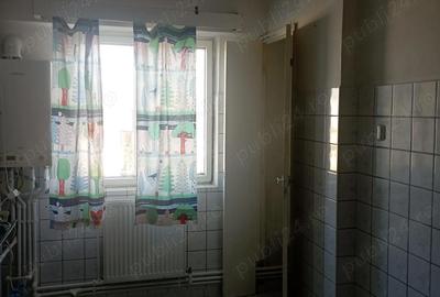 Apartament cu 3 camere decomandat în Decebal - 6