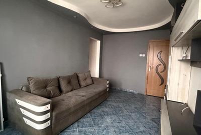 Apartament cu 2 camere semidecomandat, mobilat în Micro 21 - 2