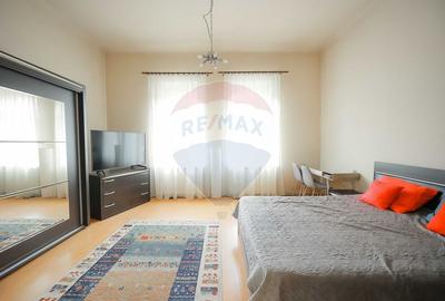 Casa / Vila cu 4 camere de vanzare Ultracentral Str. Louis Pasteur - 19