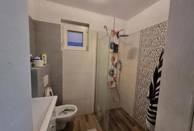 Casă cu 5 camere cu Canalizare în Ghiroda - 2