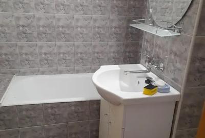 Apartament cu 3 camere decomandat în Mihai Bravu - 3