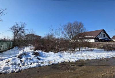 Teren de 1000 mp, în Tărtășești