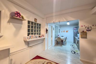 Apartament 2 camere, decomandat, 57mp + terasa 12mp/ zona Eroilor - 1