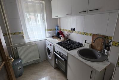 Apartament cu 2 camere decomandat în Micro 5 - 5