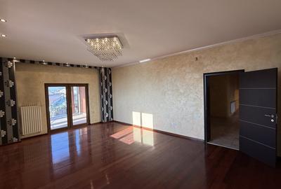 Casă individuală cu 7 camere cu Canalizare în Eroii Revoluției - 7