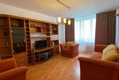 Apartament cu 3 camere decomandat în Titan - 3