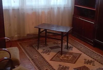 Apartament cu 2 camere semidecomandat în Micro 1 - 2