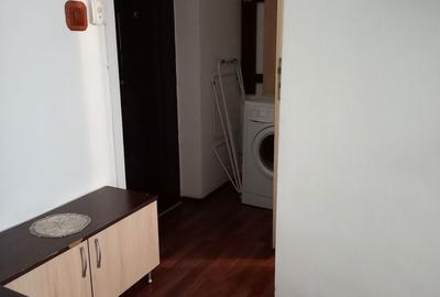 Garsonieră semidecomandată în Rogerius