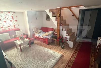 Casă cu 4 camere cu Teren 2200 Mp în Mitocu Dragomirnei - 5