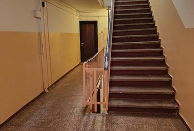 Ofer spre închiriere un apartament generos cu 3 camere, decomandat RENOVAT Ofer spre închiriere un apartament generos cu 3 camere, decomandat RENOVAT - 25
