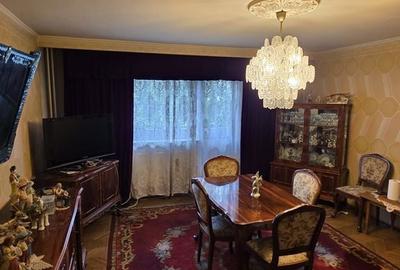 Apartament cu 4 camere decomandat în Central - 3