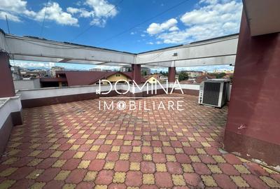 Spațiu comercial, de 306 mp, în Central - 8