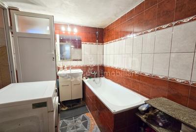 Casă individuală cu 3 camere cu Canalizare în Dâmbul Rotund - 6