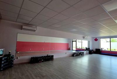 Spațiu comercial, de 78 mp, în Central - 1